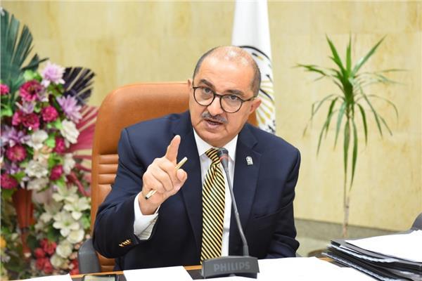 الدكتور طارق الجمال، رئيس جامعة أسيوط