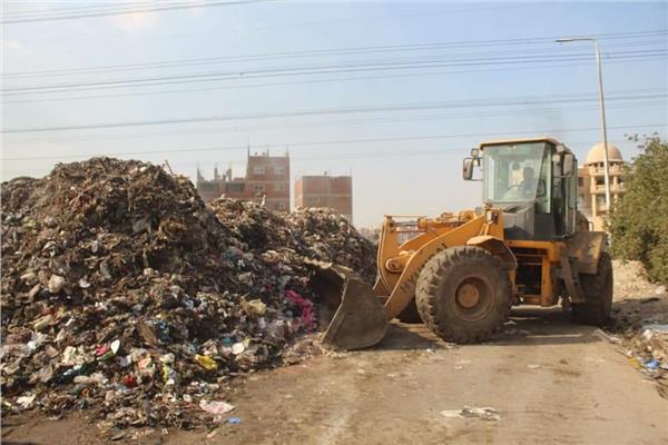 رفع 540 طن مخلفات بمصرف الكونيسة بأبو النمرس