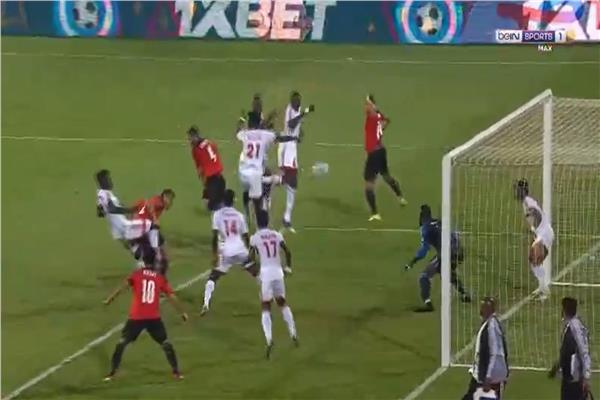 محمد عبد المنعم لاعب منتخبنا الوطني