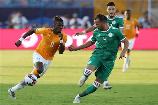 العاج ضد الجزائر ساحل مشاهدة مباراة
