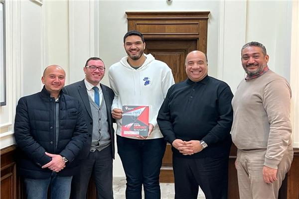  السكندري يجدد تعاقده مع بيبو
