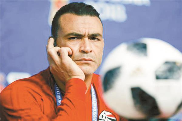 عصام الحضرى
