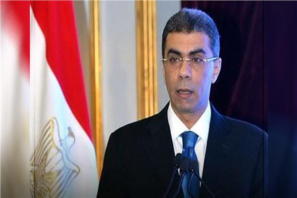الراحل ياسر رزق