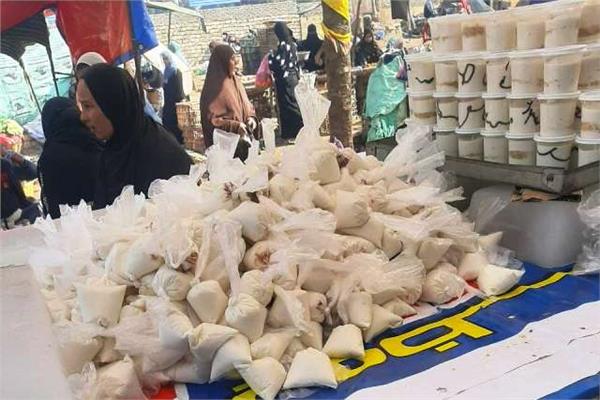إعدام أغذية فاسده بالشرقية