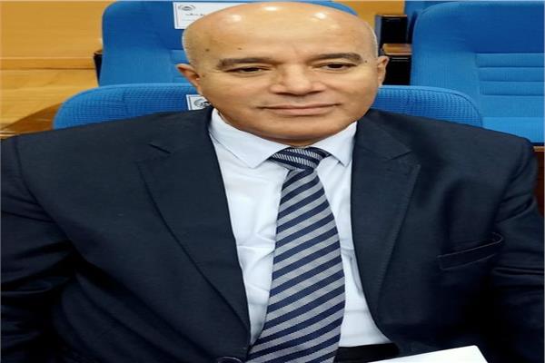 الدكتور رضا محمد علي مدير معهد المحاصيل الحقلية بمركز البحوث الزراعية 