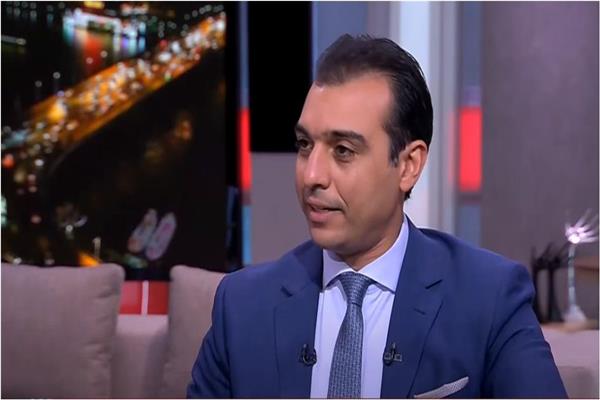 الدكتور إسلام عنان أستاذ اقتصاديات الدواء وعلم انتشار الأوبئة