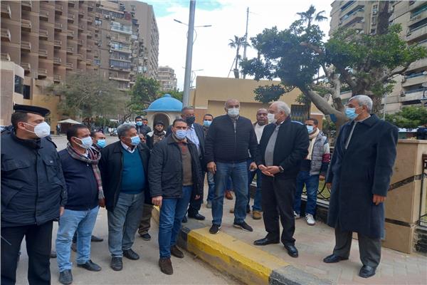 محافظ الجيزة يتفقد مجهودات شفط مياه الأمطار بالدقي والعجوزة وأعمال تطوير ميدان المساحه