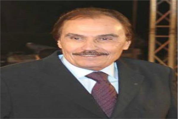  عزت العلايلي