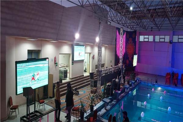  كلية التربية الرياضية  بطنطا تجهز شاشات عرض  لمشاهدة مبارة المنتخب الوطنى
