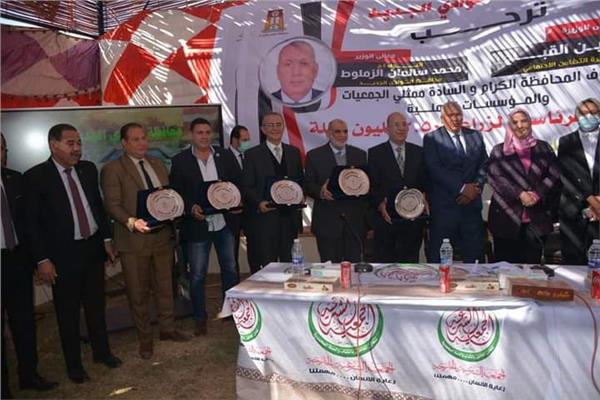 وزيرة التضامن الاجتماعي تختتم زيارتها للمحافظة بإطلاق مبادرة "وقف النخيل"