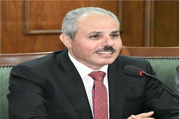 الدكتور ناصر مندور رئيس جامعة قناة السويس