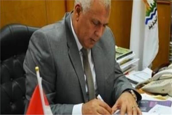  اللواء محمد الزملوط محافظ الوادي الجديد