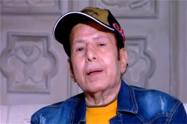 الفنان عادل الفار