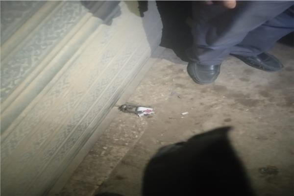 غلق وتشميع "ورشة لتركيب مستلزمات فرش التكاتك