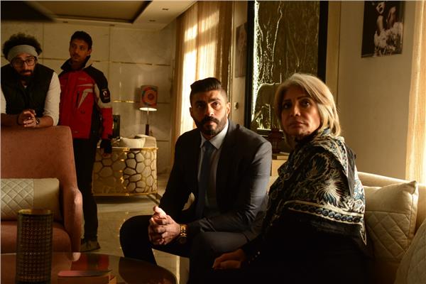نجوم فيلم "في القلب"