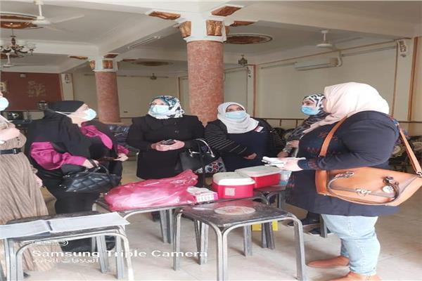 صحة المنوفية تتابع تطعيم المواطنين بلقاحات فيروس كورونا