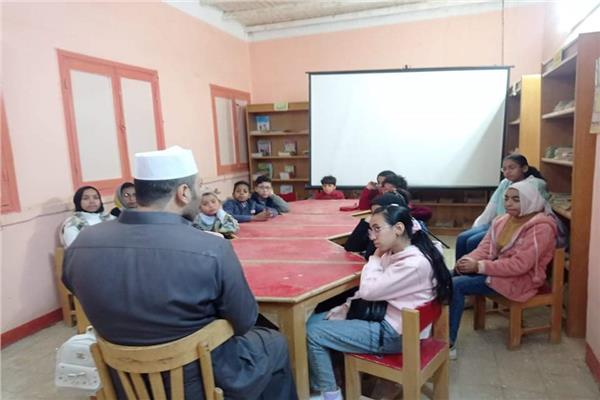 ورش حكى وندوات بثقافة الوادى الجديد          