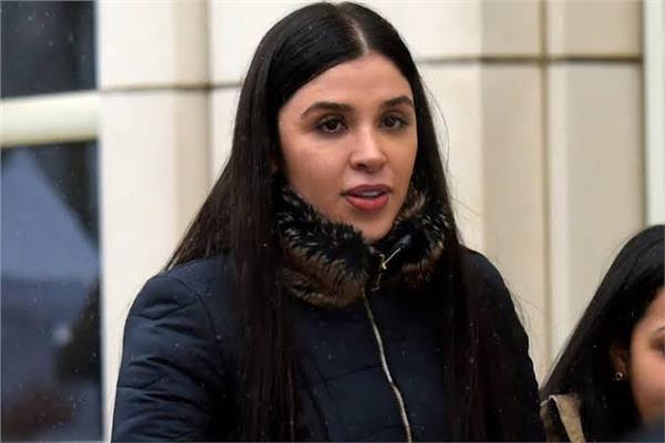 زوجة "إل تشابو" قد تخرج من السجن الأمريكي قبل انقضاء مدة حكمها