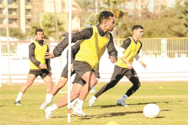 جدية كبيرة فى  تدريبات الزمالك استعدادا لمواجهة بطل انجولا