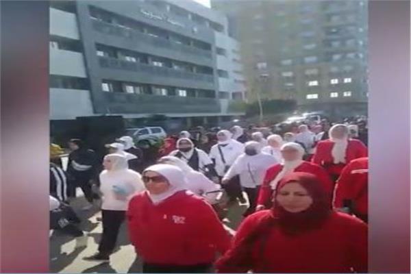 ماراثون المشي للفتيات