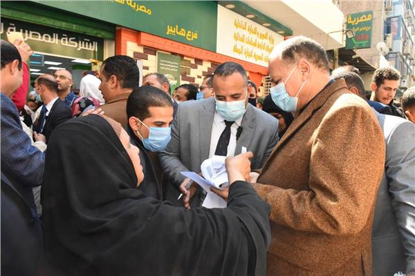 وزير التموين ومحافظ أسيوط يتفقدان  المصرية لتجارة الجملة لتوافر السلع لشهر رمضان 