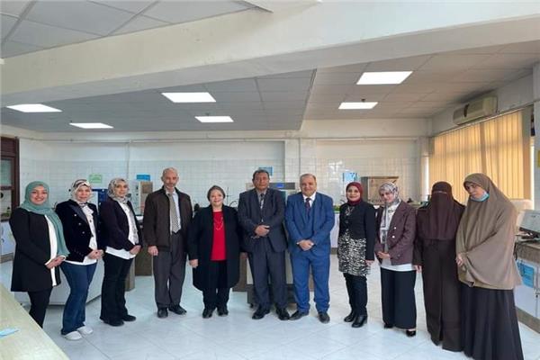 اعتماد معمل التحاليل الدقيقة لبحوث المياه بكلية العلوم جامعة دمياط