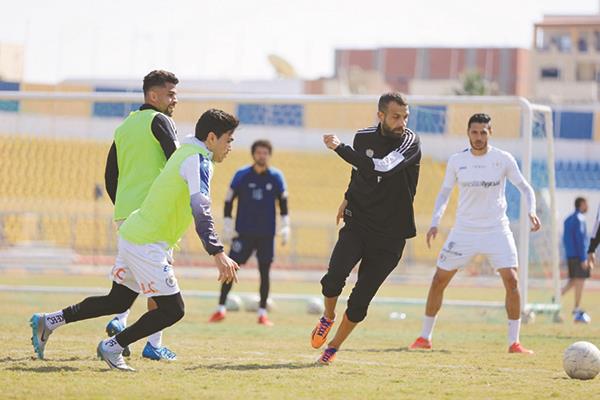 الإسماعيلى يسعى للخروج من أزماته المتتالية