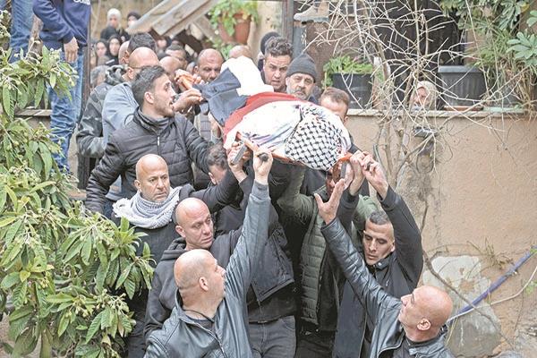 تشييع جثمان الشهيد الفلسطيني بالضفة المحتلة   