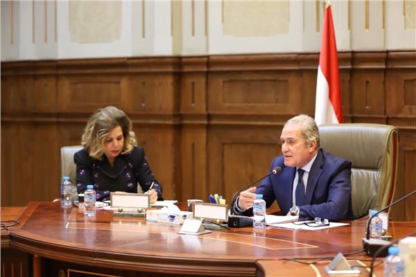 السفيرة مشيرة خطاب رئيسة المجلس القومي لحقوق الإنسان