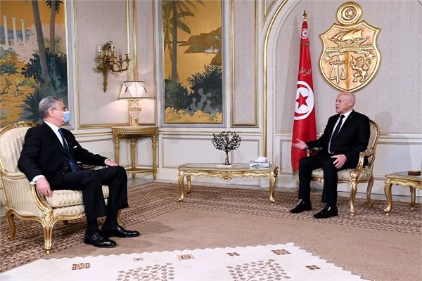 الرئيس التونسي قيس سعيد يستقبل فريد بلحاج نائب رئيس البنك الدولي للشرق الأوسط وشمال افريقيا 