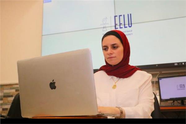 مد فترة التقديم للطلاب المستجدين والمحولين