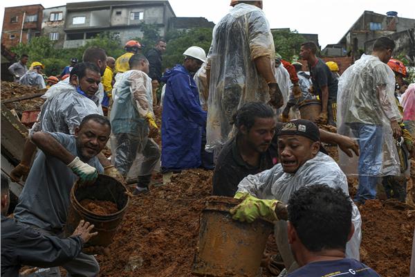 مقتل 34 شخصا في البرازيل بسبب الأمطار