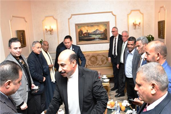 محافظ أسوان يستقبل لجنة الزراعة والرى بمجلس النواب