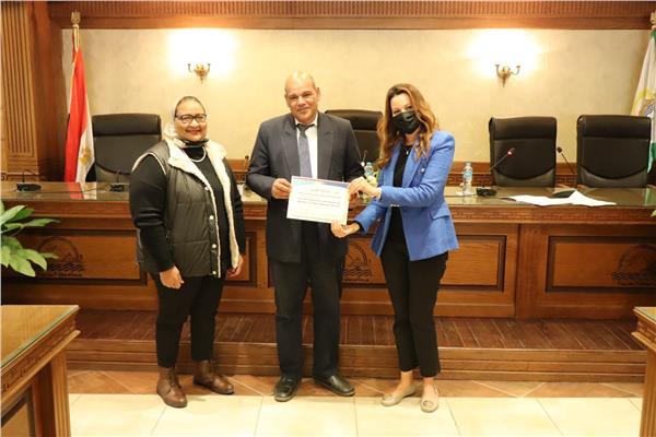 محافظة الجيزة تطلق مبادرة " الجواز مش جهاز .. غسالة واحدة كفاية "