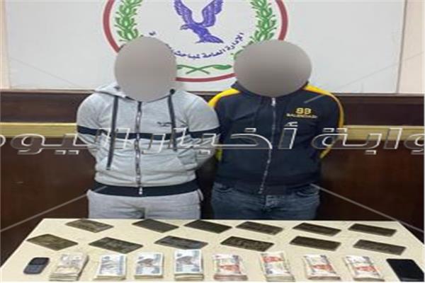 المتهمين