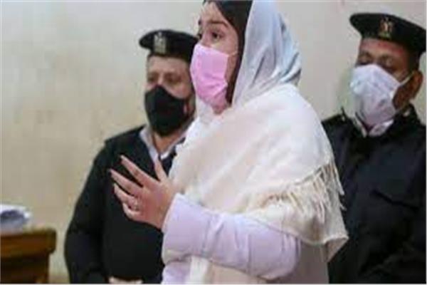حنين حسام