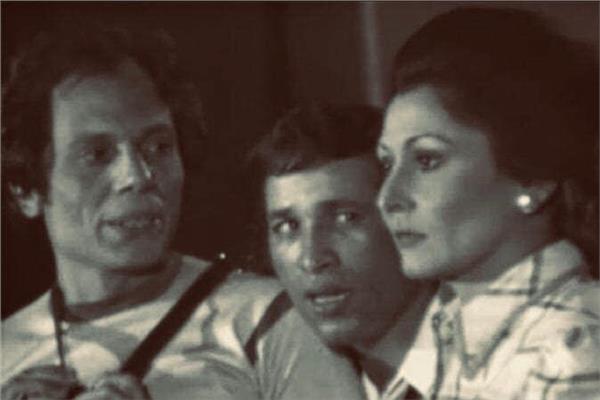 بعد عرضها عاما.. البحث عن بطلة أخرى لمدرسة المشاغبين