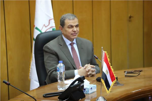  محمد سعفان وزير القوى العاملة
