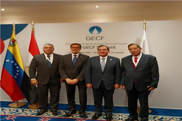 وزير البترول خلال لقاء وزير خارجية فنزويلا