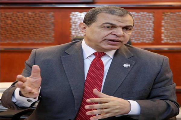 وزير القوي العاملة محمد سعفان 