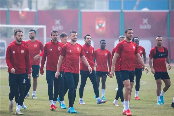 محمود متولي يعود للقاهرة وينتظم في تدريبات الأهلي