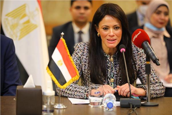 وزيرة التعاون الدولى