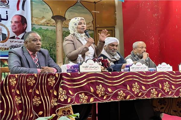 تعليم قنا : مناهج الصف الرابع الابتدائي تم بناؤها وفقا لمنظومة المدى والتتابع 