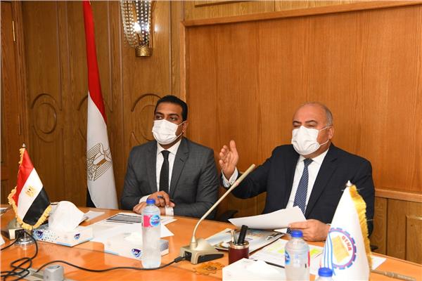 محافظ قنا : بدء حجز دعوات حفلات مهرجان دندرة للموسيقى والغناء في نسخته الثانية مجانًا 