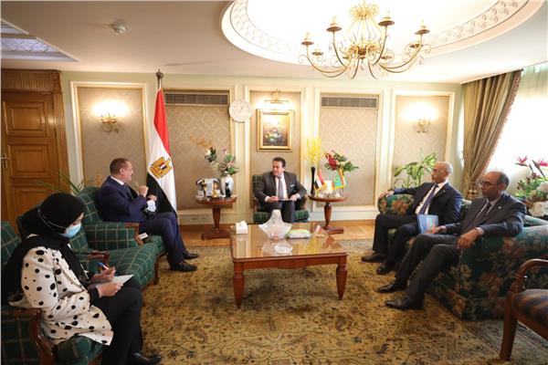  د. خالد عبدالغفار وزير التعليم العالي والبحث العلمي