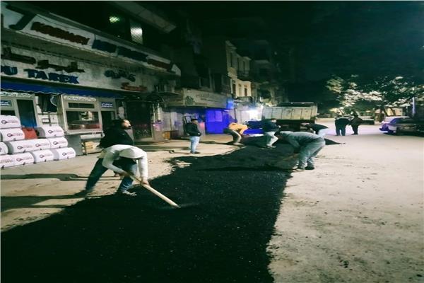 التصدي ﻹنشاءات مخالفة ورفع كفاءة النظافة ب5 شوارع في غرب القاهرة 