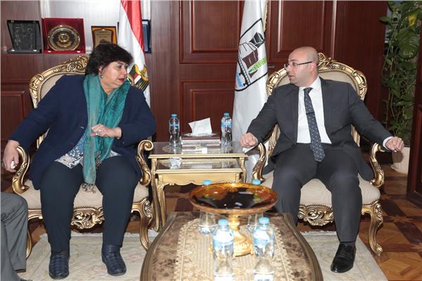  وزيرة الثقافة ومحافظ بني سويف