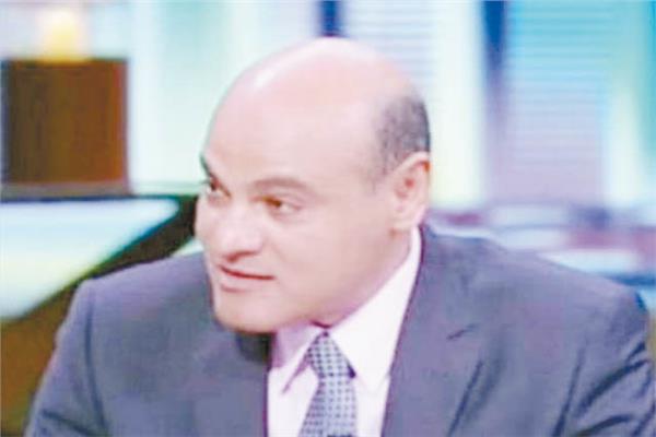 الدكتور محفوظ رمزي رئيس لجنة التصنيع الدوائي بنقابة الصيادلة
