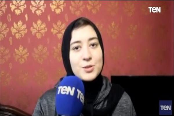 سمر أيمن طالبة بكلية طب الأسنان بأوكرانيا