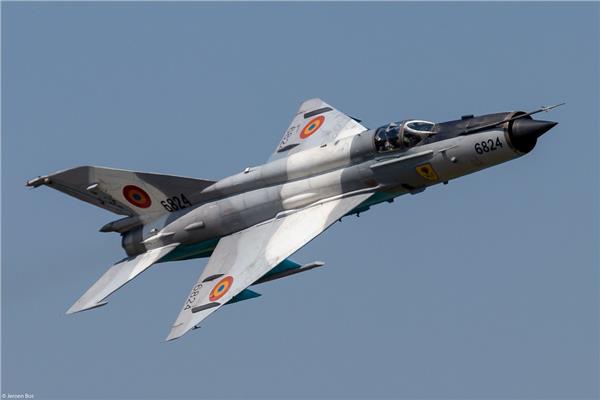طائرة من طراز MiG-21 LanceR سلاح الجو الروماني
